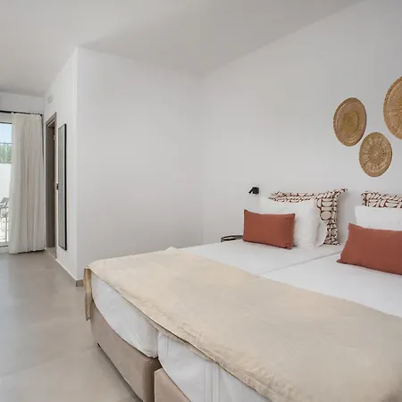 Pado Living מלון *