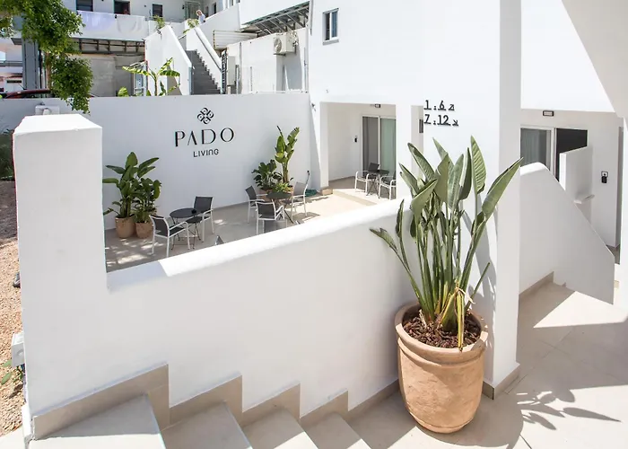 מלון Pado Living פליראקי