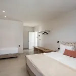 Hotel Pado Living