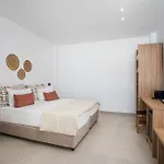 Pado Living Hotel *