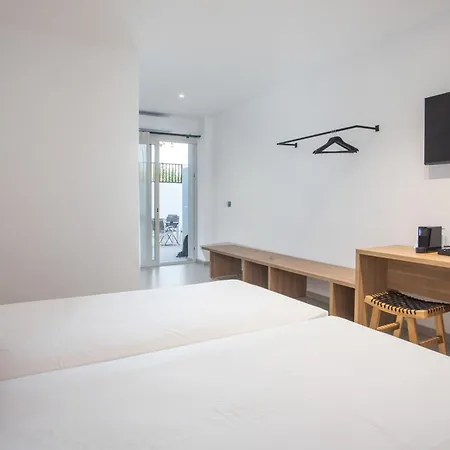 Pado Living فندق