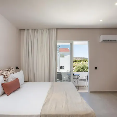 Pado Living فندق